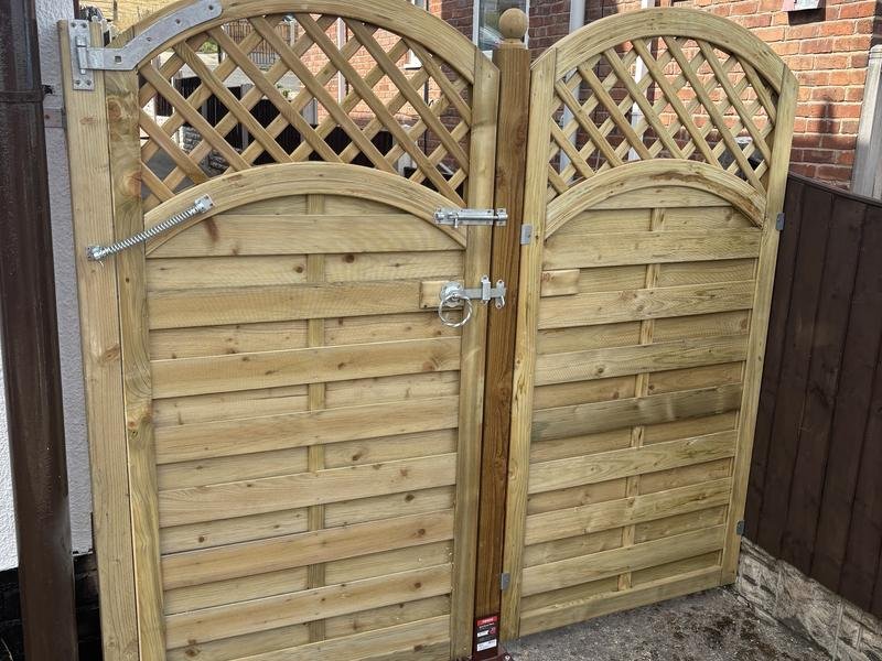 Zest San Remo Omega timber gates fitted to a side access in Summerhill, Wrexham